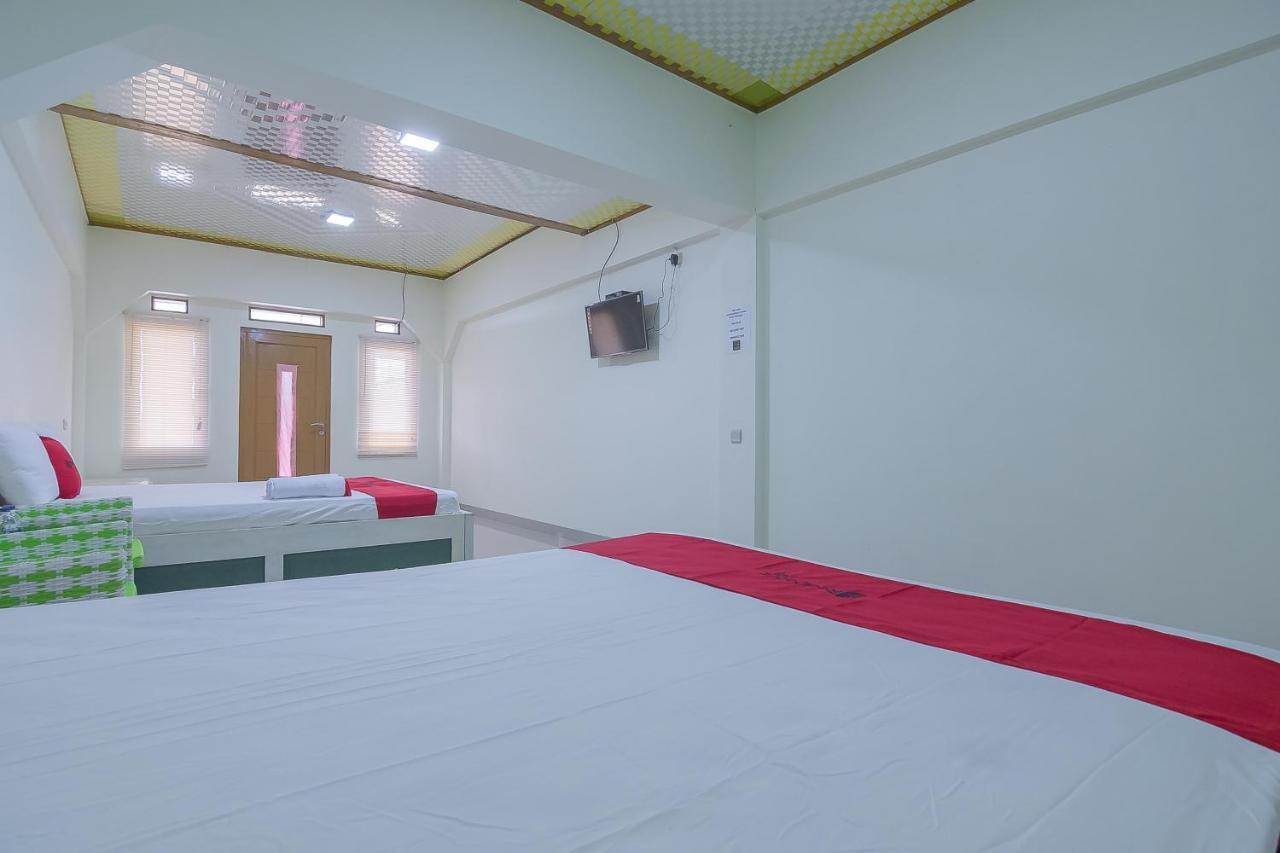 Reddoorz Syariah @ Batu Apung Purwakarta